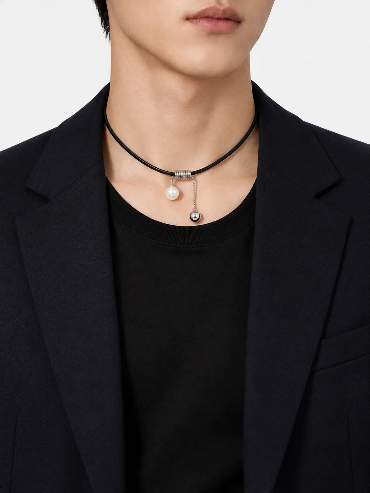 Asymmetric Leather Necklace with Pearl & Silver Drop