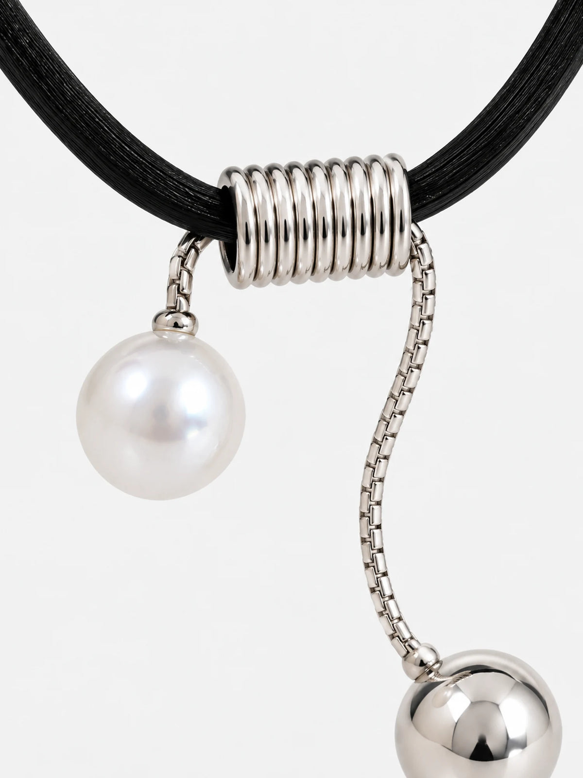 Asymmetric Leather Necklace with Pearl & Silver Drop