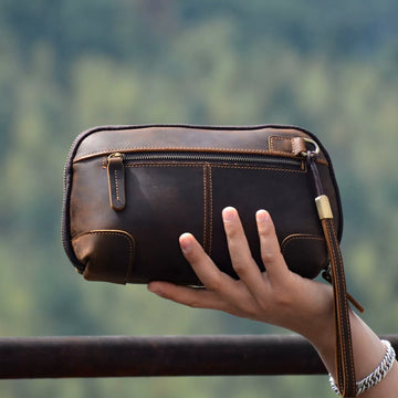 Pochette-bracelet en cuir Crazy Horse Shell Sumi