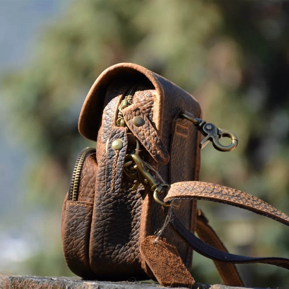Mini-sac banane de ceinture en cuir à grain d’éléphant Tsuchime