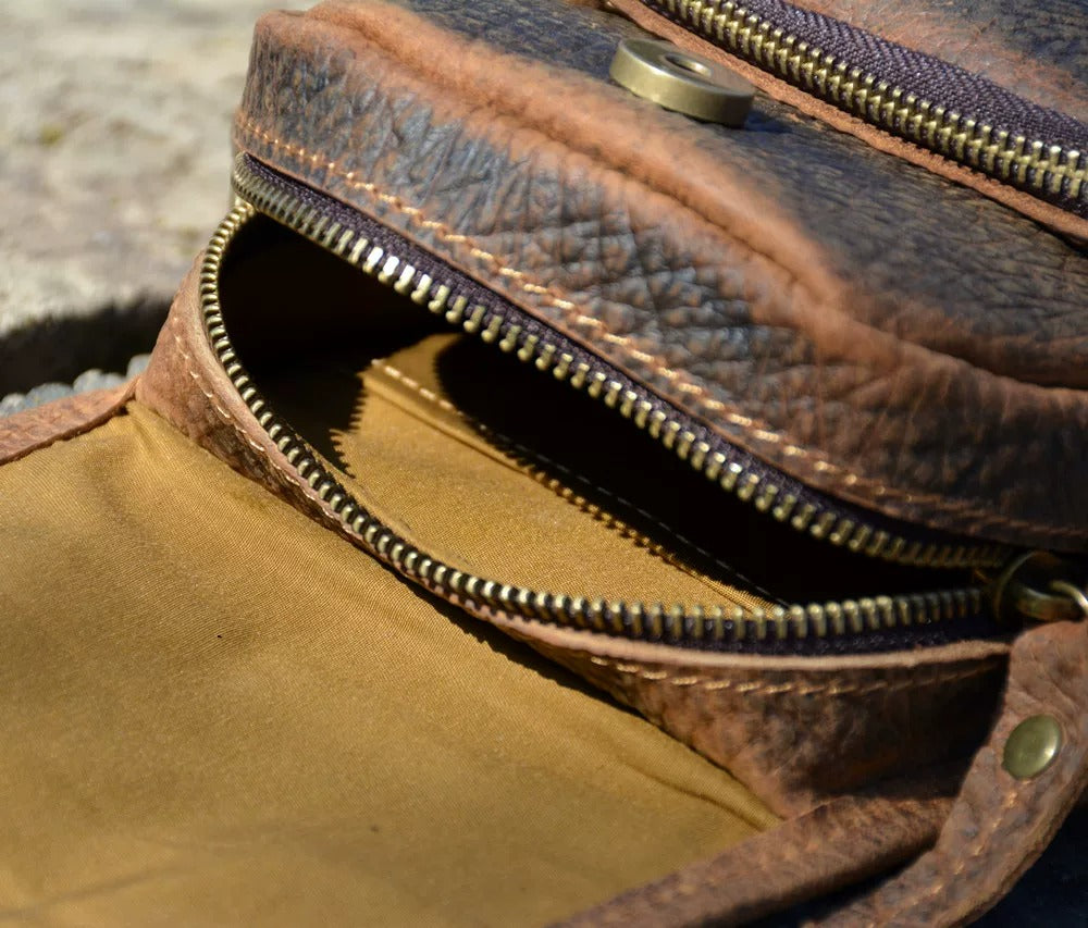 Mini-sac banane de ceinture en cuir à grain d’éléphant Tsuchime